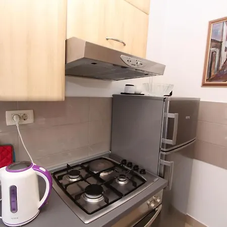 Zara Apartman